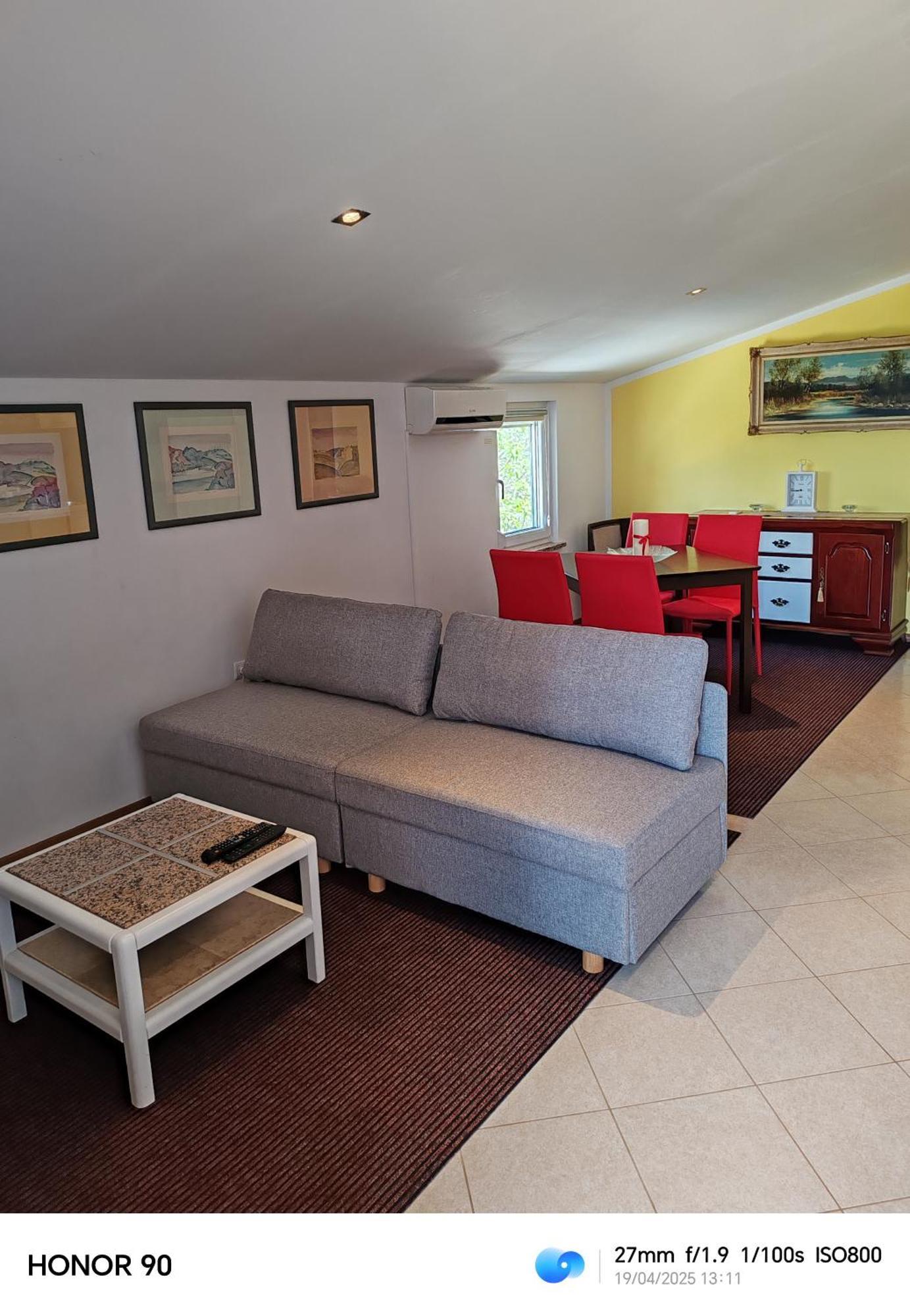 Magnavisum Apartman Kaštelir Kültér fotó