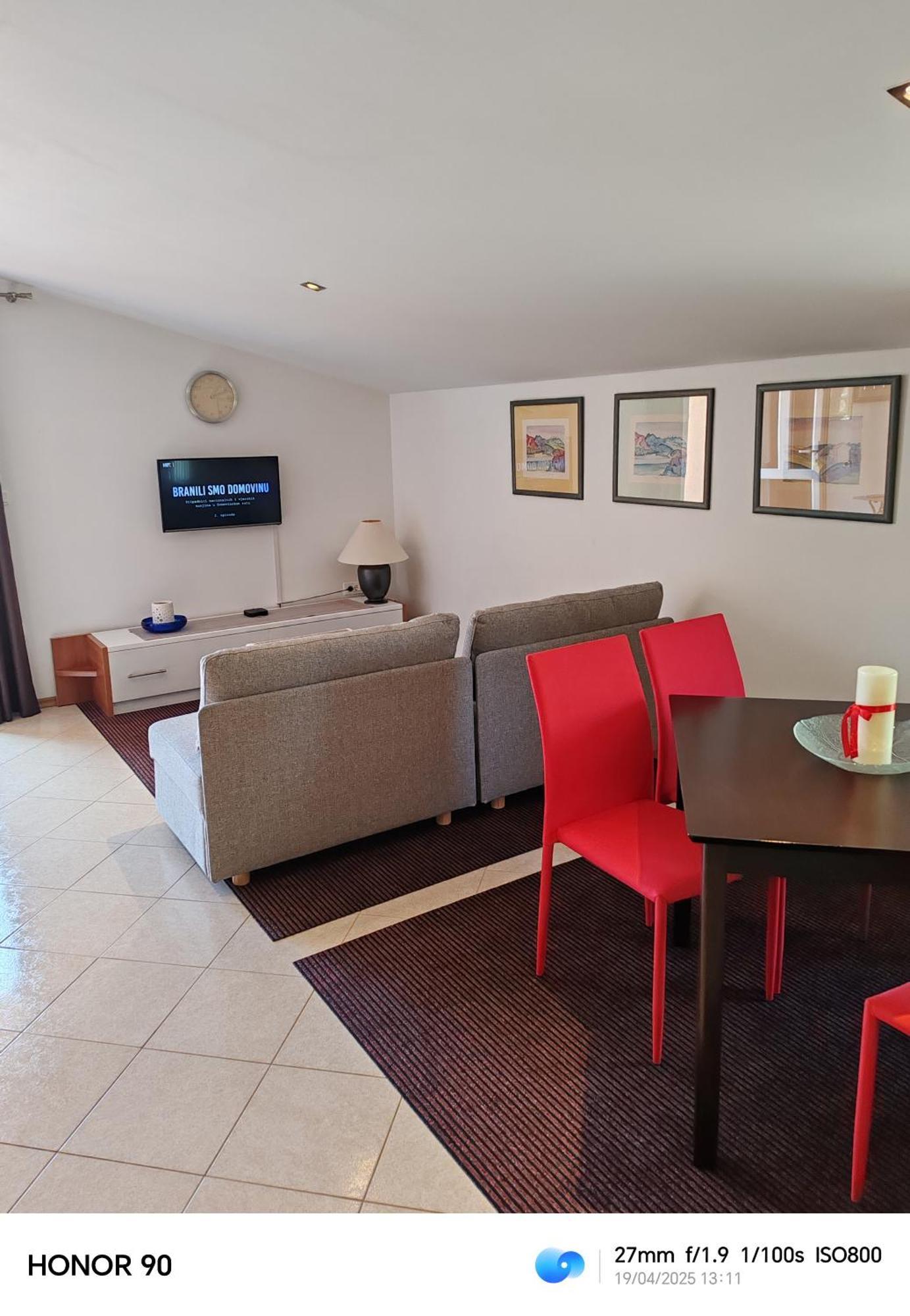 Magnavisum Apartman Kaštelir Kültér fotó